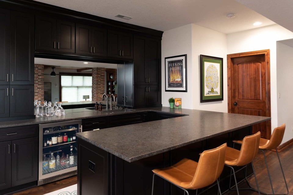 Ross basement bar remodeled by Compelling Homes