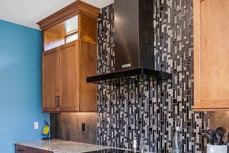 Award Winning Kitchen Cabinet Design by Compelling Homes in Des Moines