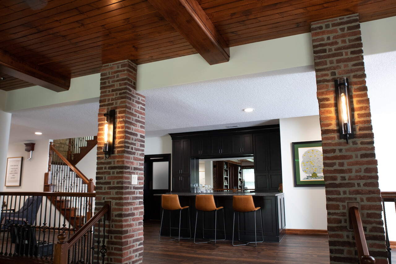 Full view of basement bar remodeled by Compelling Homes in Ross, Des Moines